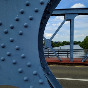 Eléments métalliques de pont - France  - collection de photos clin d'oeil, catégorie clindoeil